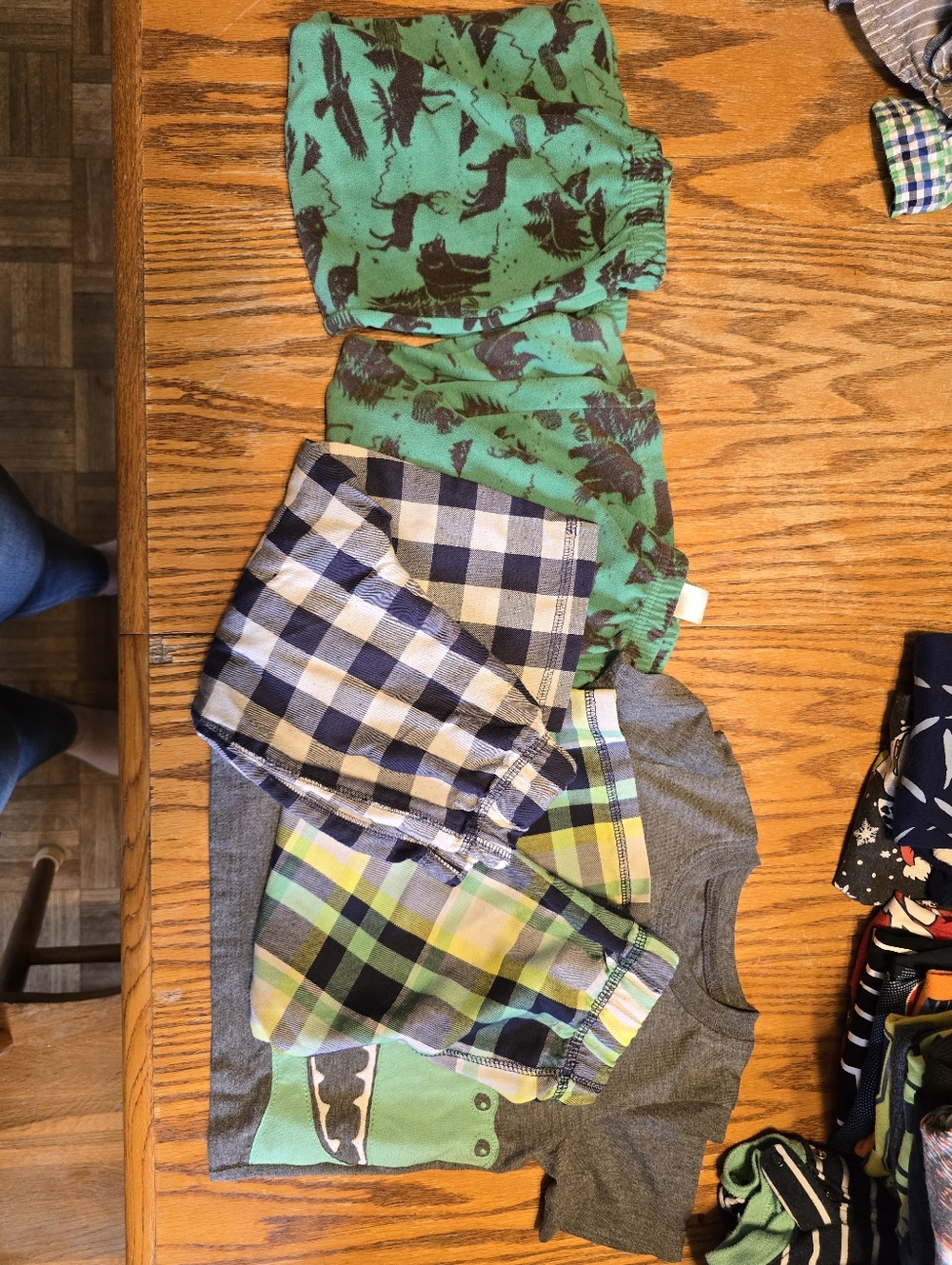 Boys 2T Lot - Picture 4 of 11